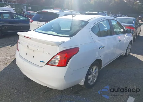 2013 Nissan Versa 1.6 Sl from USA, damaged, VIN 3N1CN7AP8DL875261